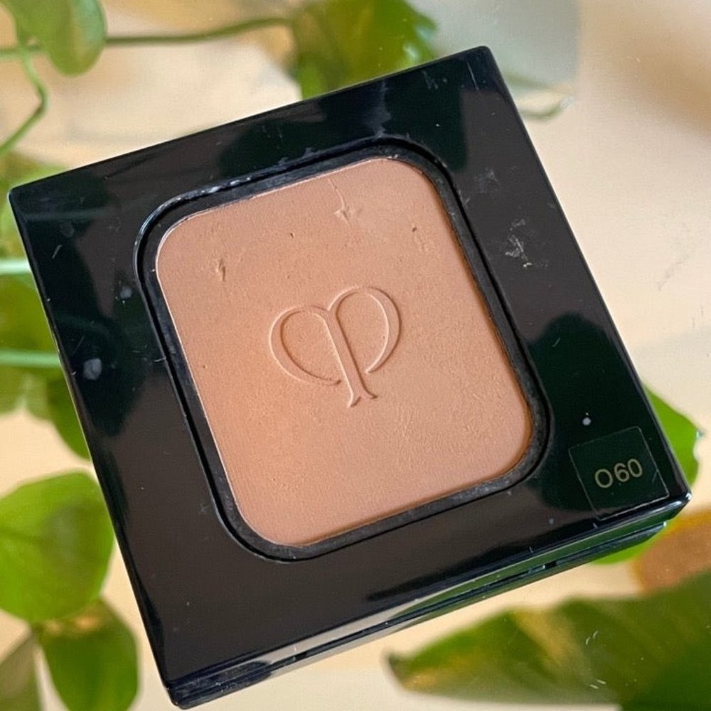CLÉ DE PEAU Beauté Radiant Powder Foundation (Refill) Shade 60 11g